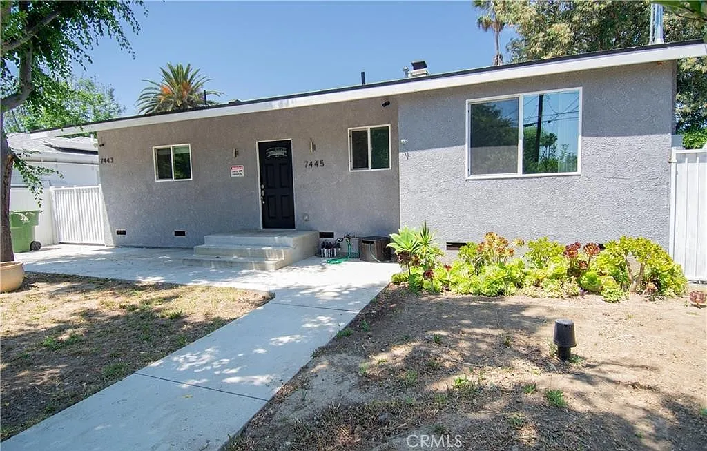 2 bed, 1.5 bath, 1008 sqft, $3,150 — Photo 2
