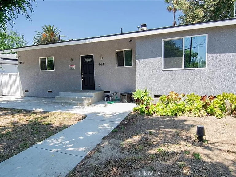 7445 Hesperia Ave — Photo 2
