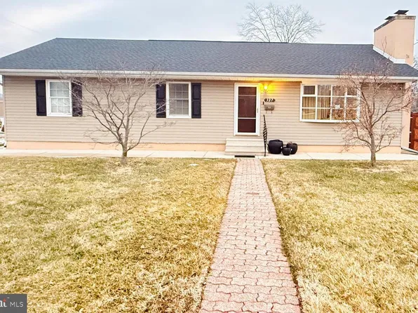 327 Ballard Ave, Middle River, MD 21220