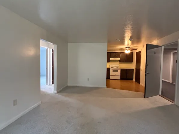 Governor Weare Apartments