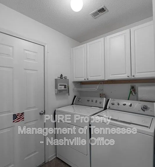 136 E Hbr — Photo 16