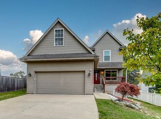 2325 Austin Dr, Novi, MI 48377