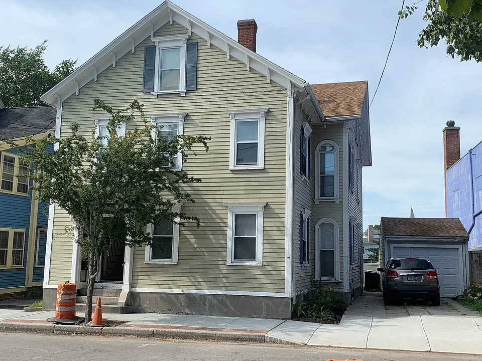 9 Miller St #2