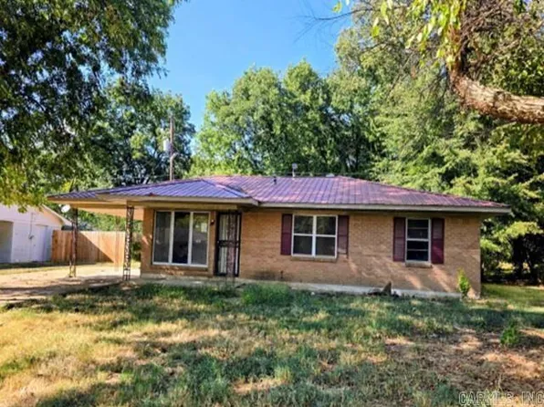 508 N Ridge Dr, West Helena, AR 72390