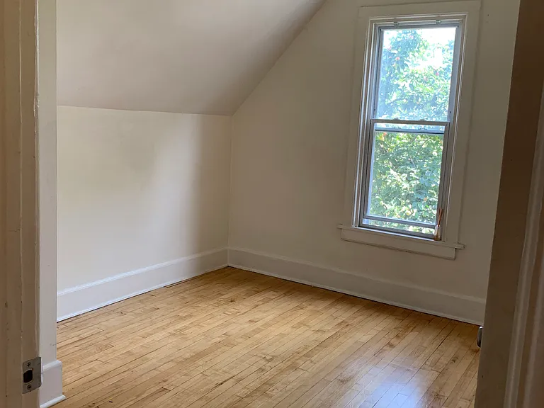 3102 N Pierce St — Photo 10