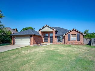 613 N Caddell Way, Mustang, OK 73064