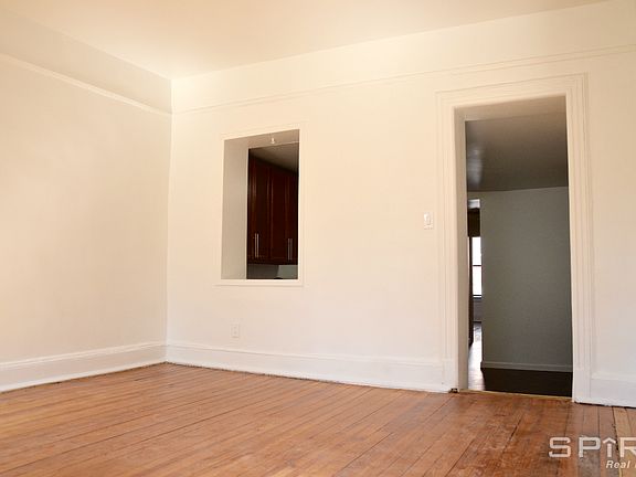 3rd image of 14 Bergen St #1