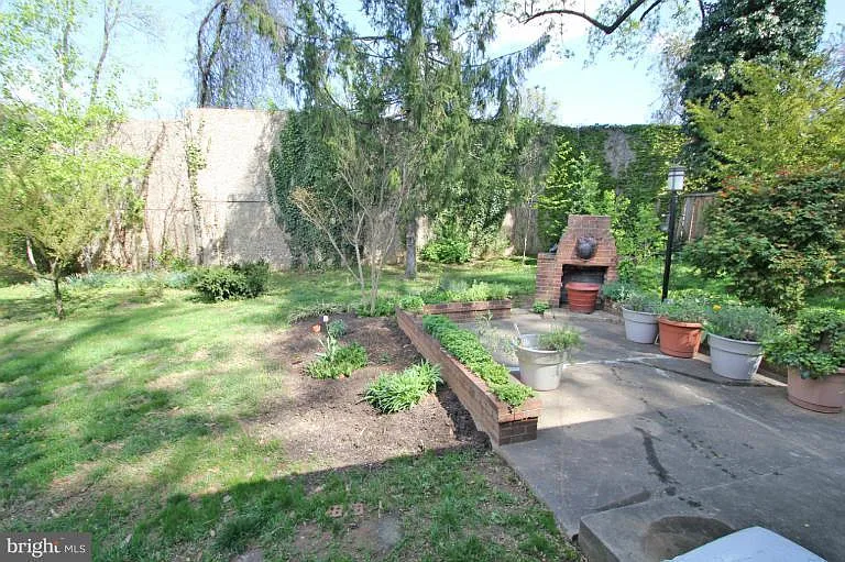 2107 Westview Ter — Photo 20