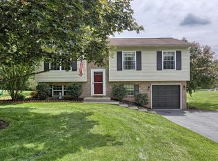 139 Tracyberg Rd, Lancaster, PA 17603