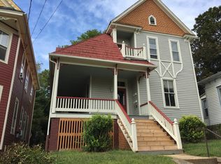 120 N Madison St, Staunton, VA 24401