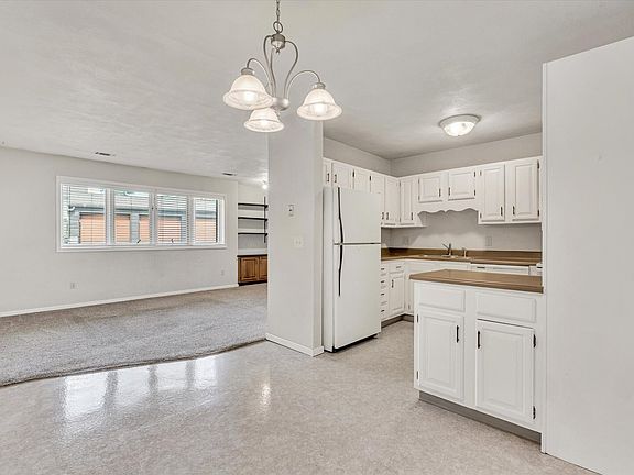 3rd image of 1249 48th Ave APT 16