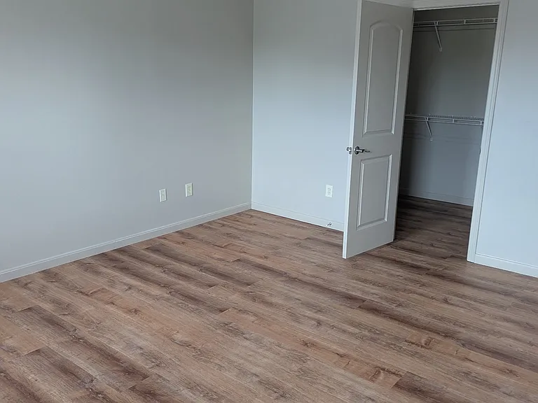 300 Wysteria Village Dr #1 — Photo 14