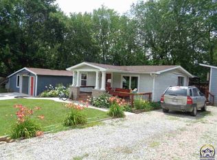 303 E 3rd St, Hoyt, KS 66440