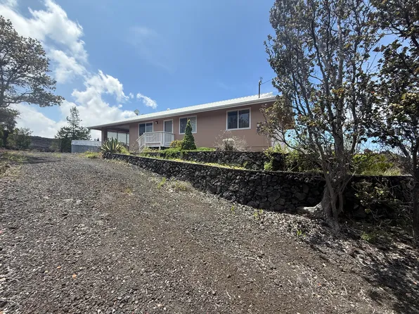 92-8270 Pineapple Pkwy, Ocean View, HI 96704