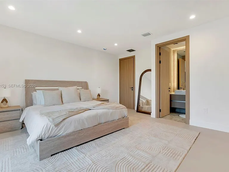 3011 SW 27th St #1 — Photo 45