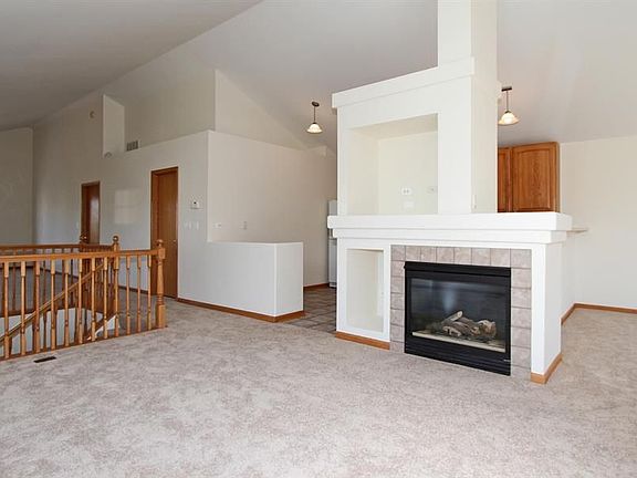 2nd image of 1818 Concord Dr