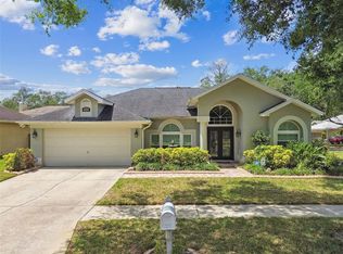 16608 Meadow Cove St, Tampa, FL 33624