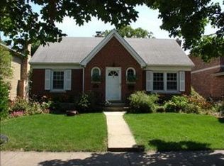 229 N Elm Ave, Elmhurst, IL