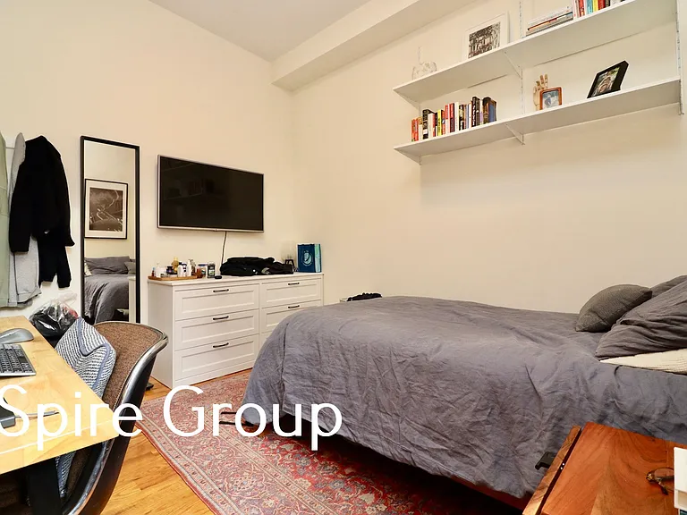130 W 74th St #2B — Photo 10