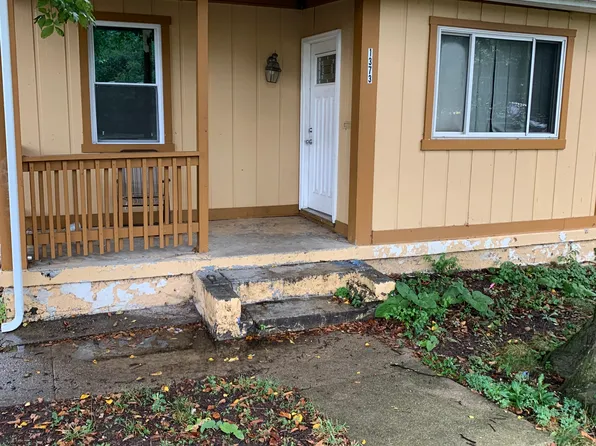 1373 Byrd Ave, Cincinnati, OH 45215