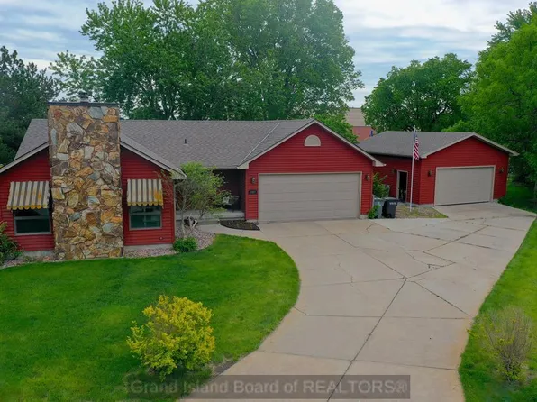 1507 Post Pl, Grand Island, NE 68801