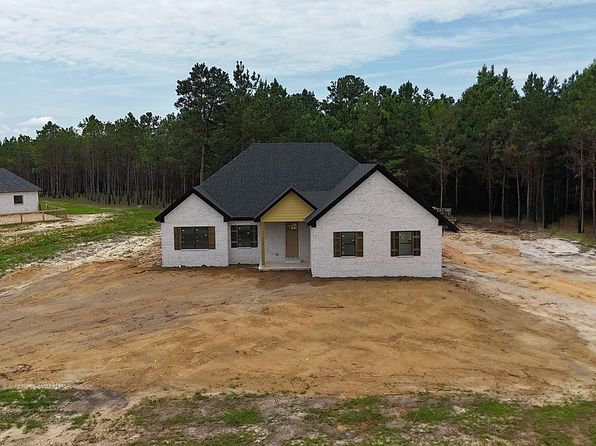 50 Hidden Lake Dr