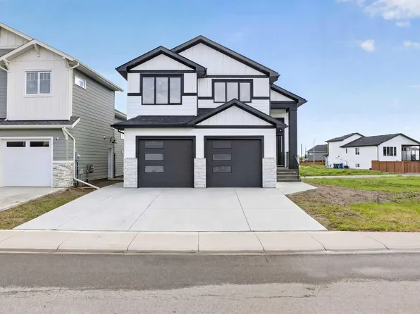 680 Sixmile Cres S, Lethbridge, AB T1K 8G3