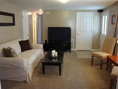 4th image of 2289 Wilshire Cir