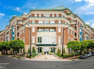 1450 Emerson Ave #407, McLean, VA