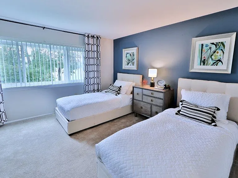 Gwynnbrook Townhomes — Photo 8