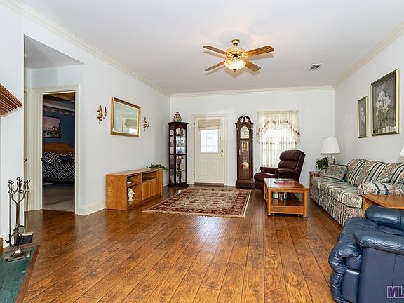 4th image of 16206 N Galvez Ave