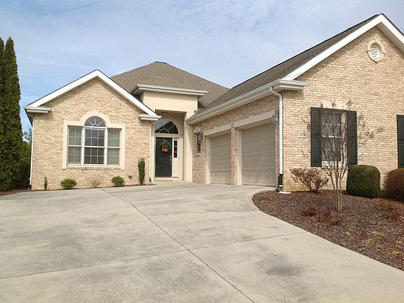 2nd image of 1126 Waterbrooke Ln