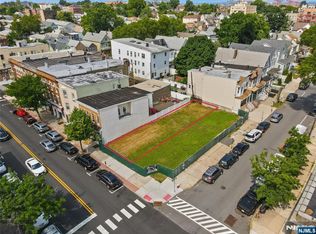 793 Broadway, Bayonne, NJ 07002