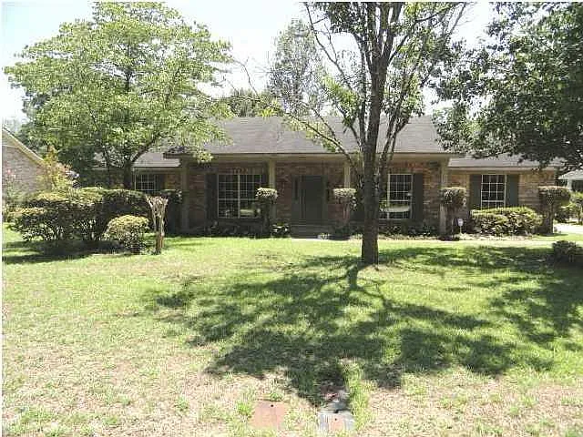 7325 Smithfield Rd