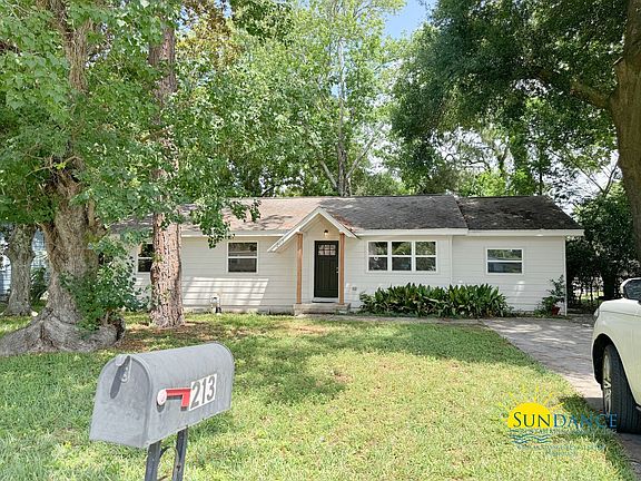 2nd image of 213 California Dr