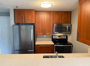 1616 Summit Ave APT 407, Seattle, WA 98122