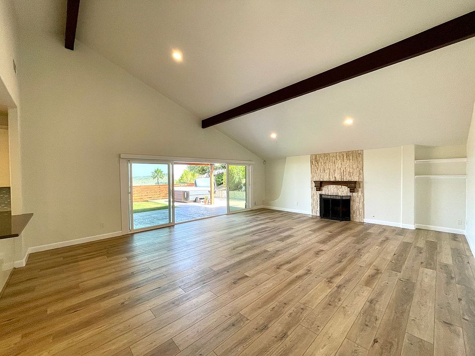 1st image of 6132 Calle Empinada