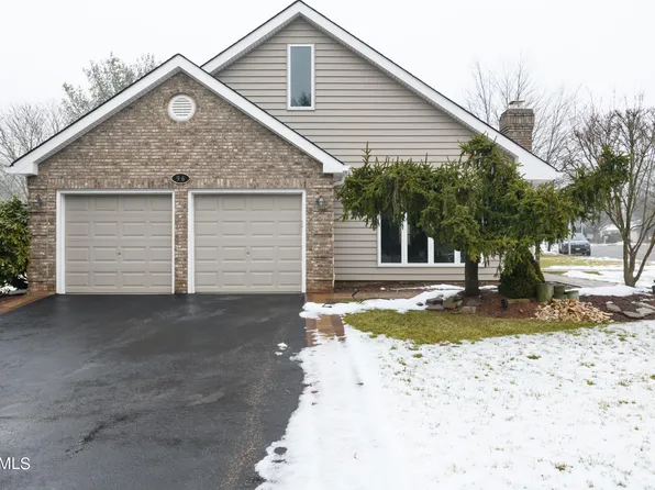 96 Caldwell Terrace, Marlboro, NJ 07746