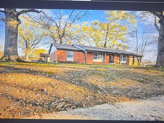 2nd image of 3124 Boone St