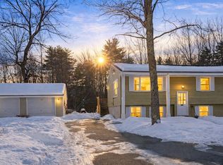 8 Whittens Lane, Hollis, ME 04042