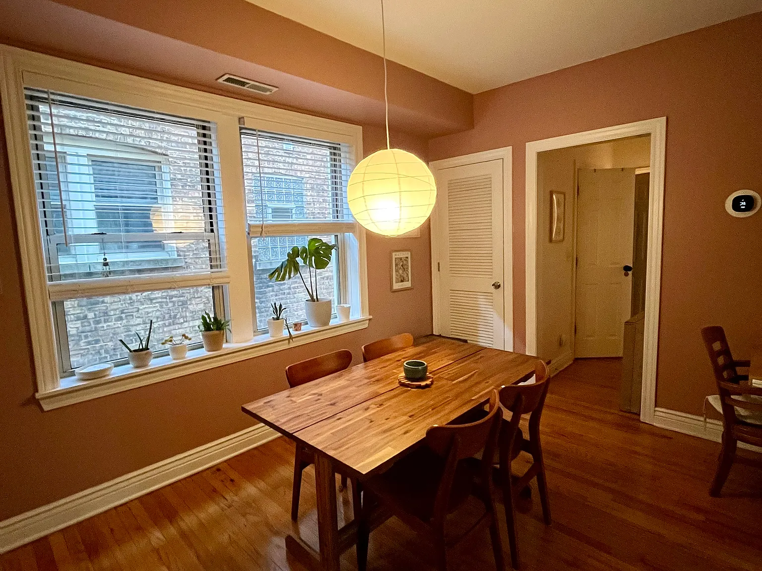 2153 W McLean Ave — Photo 3