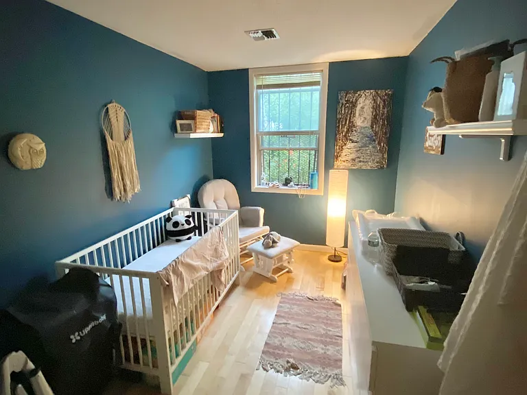594 Prospect Ave #1 — Photo 9