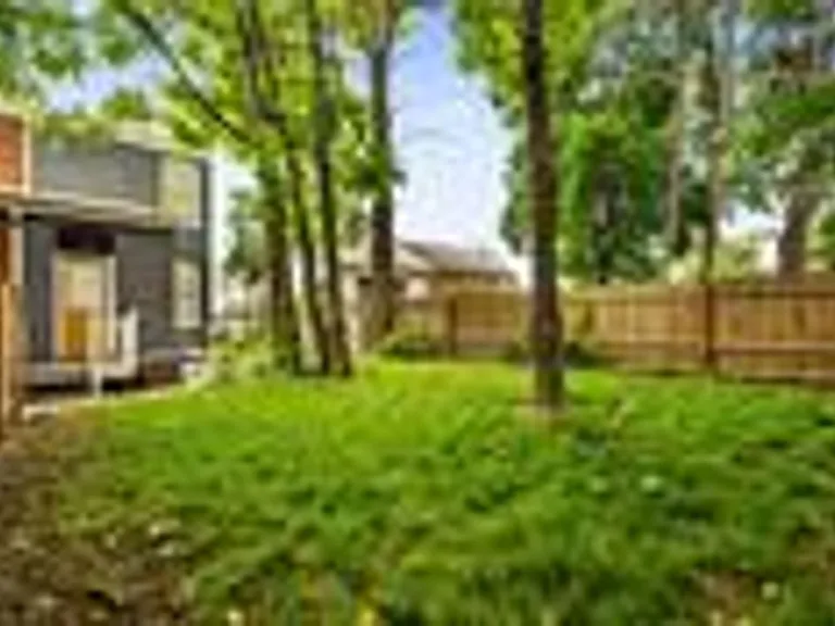 516 Borland St — Photo 25