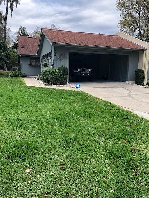 1st image of 352 Sweetbriar Ln