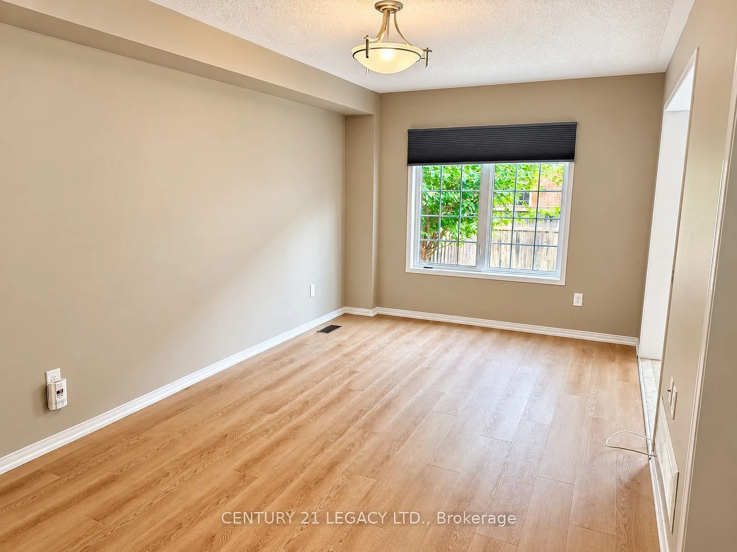 3 bed, $3,500 — Photo 4