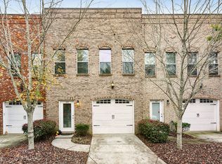 105 Riverwatch Ct, Canton, GA 30114