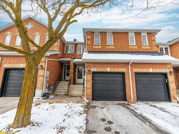 551 Tugwell Pl #24, Newmarket, ON L3Y 8S5