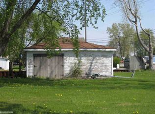 7764 Stark Dr, Algonac, MI