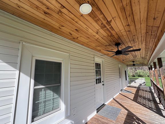 3rd image of 1604 Tiny Branch Rd