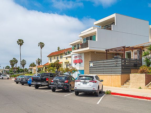 4th image of 5034-5036 Santa Monica Ave